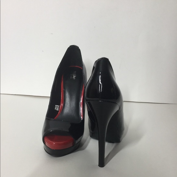 Mossimo Black & Red toe Stiletto High Heels Size 8 - Picture 13 of 14